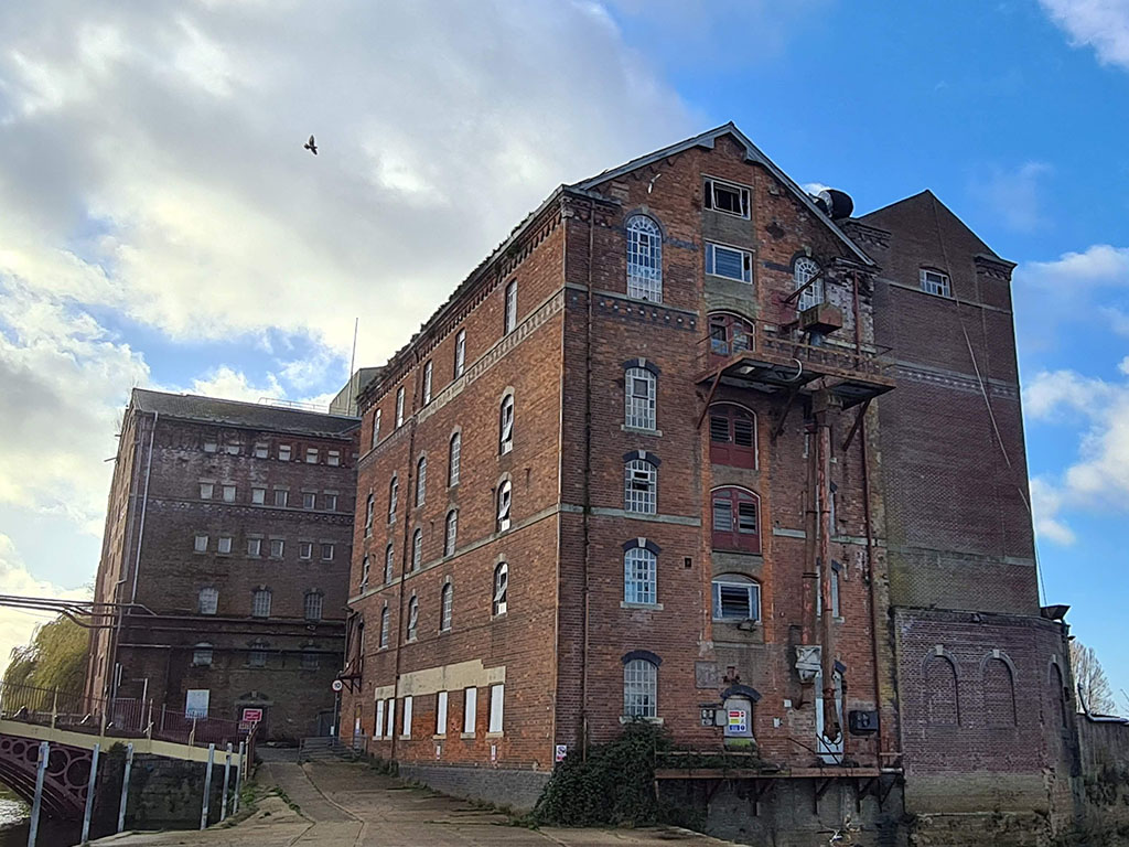 Endangered building - Healings Flour Mill and Warehouses, Tewkesbury, Grade  II, by W H James of Tewkesbury for Samuel Healing and Son, 1865-6 - The  Victorian Society