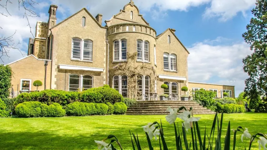Photo: Hotel Felix. Photo Copyright: Knight Frank Estate Agents.